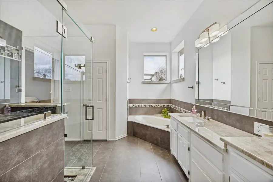 1902 Country Meadow Lane, Richardson, TX 75081 - #2