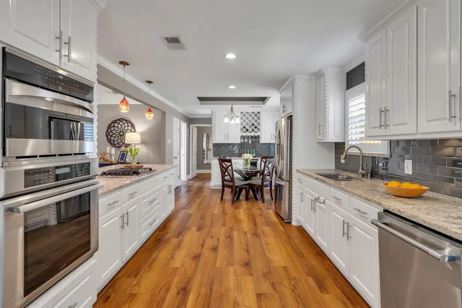 7424 Meadow Oaks Drive, Dallas, TX 75230 - #3