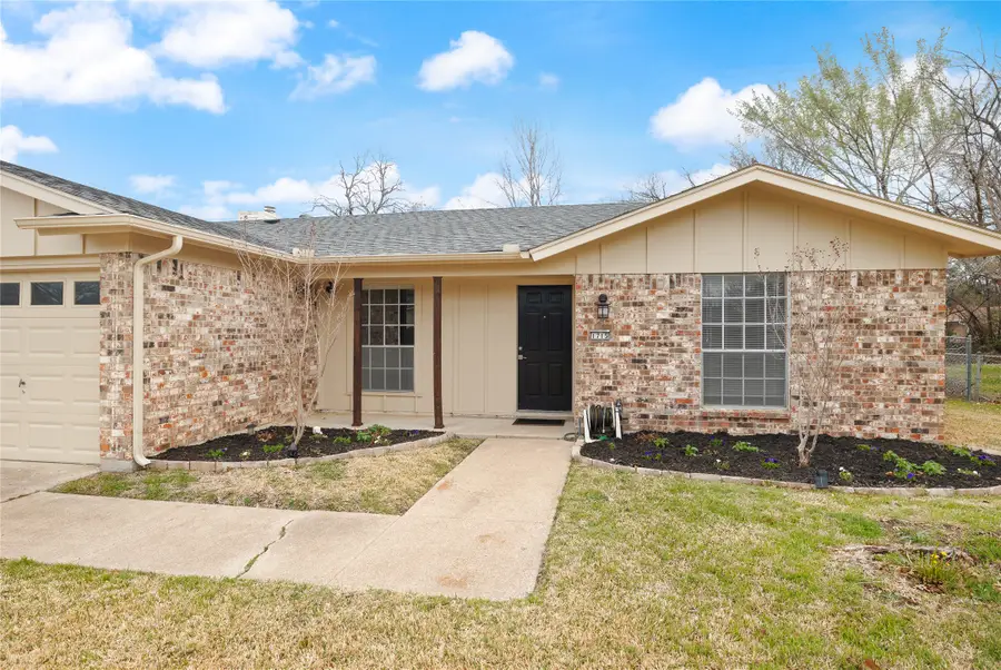 1715 Galahad Lane, Arlington, TX 76014 - #2