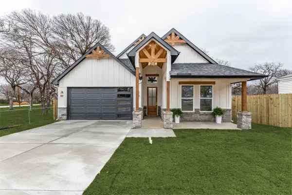 3408 Hiawatha Trail, Lake Worth, TX 76135