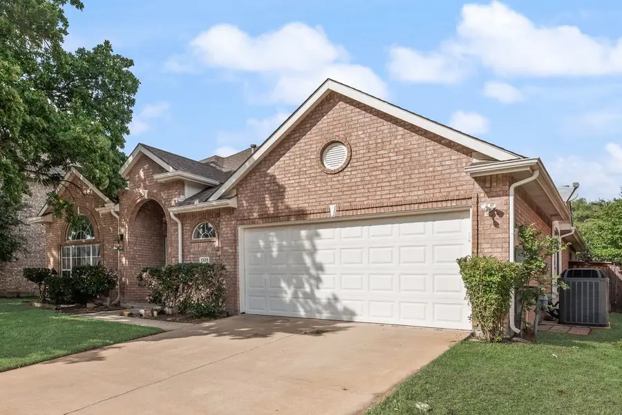 1325 Winnipeg Drive, Lewisville, TX 75077 - #2