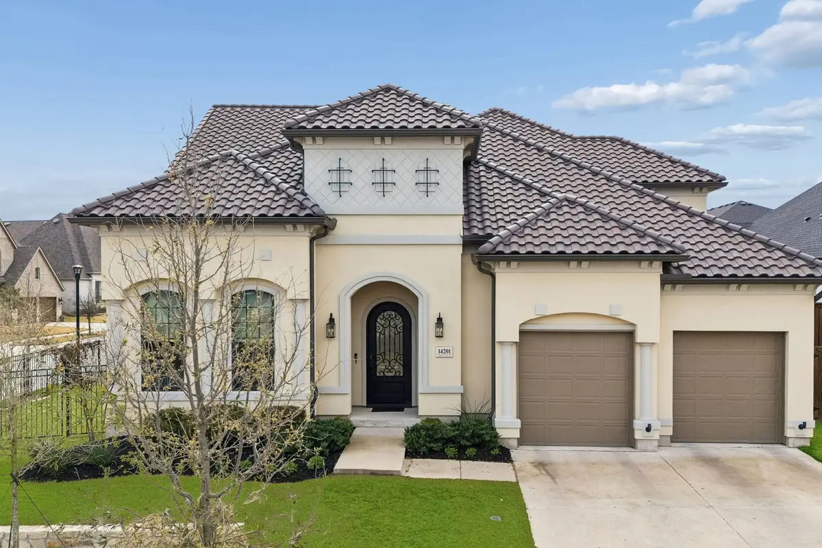 14201 Overlook Park Drive, Fort Worth, TX 76008 - #1