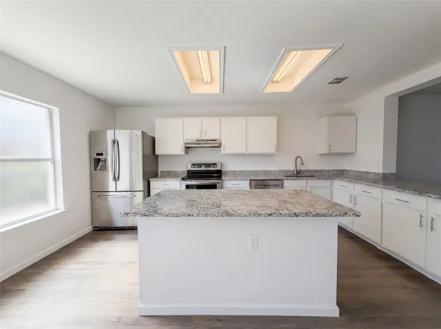 10133 Chapel Glen Terrace, Fort Worth, TX 76116 - #2