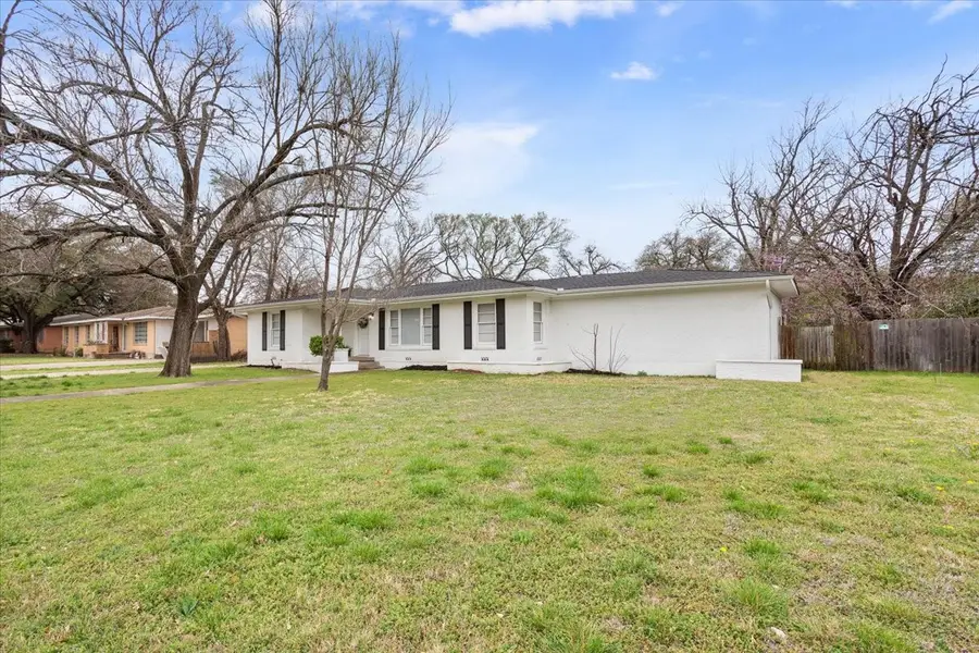 2416 Lake Air Drive, Waco, TX 76710 - #3