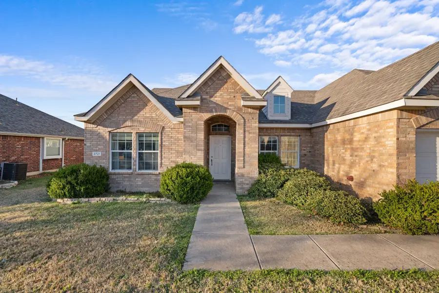 2721 Clubhouse Drive, Denton, TX 76210 - #2