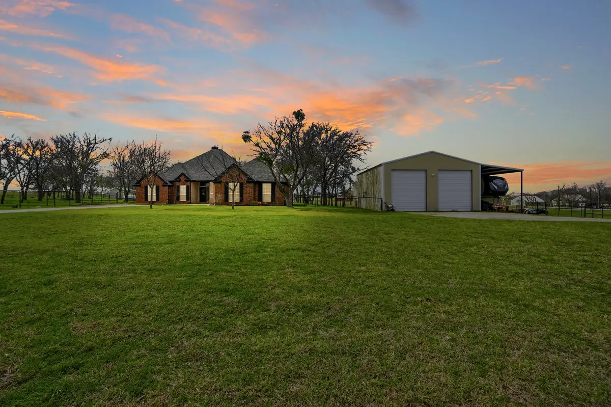 329 Kincannon Lane, Rhome, TX 76078 - #1