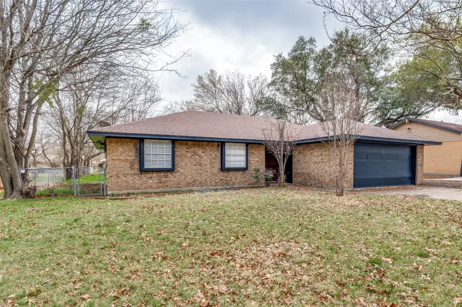 813 Green Pastures Drive, Cedar Hill, TX 75104 - #2