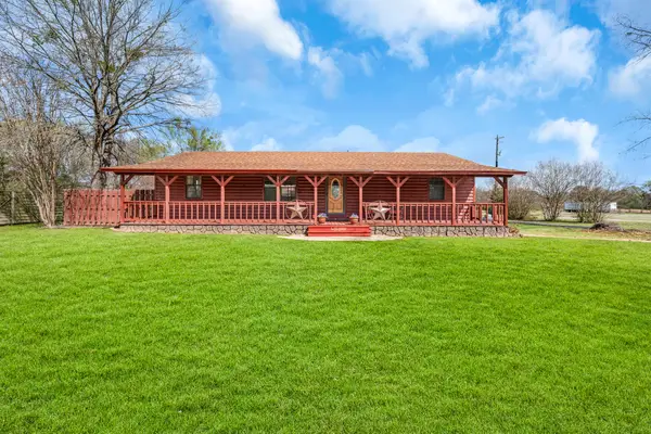 1151 Us Highway 67 E, Mount Vernon, TX 75457