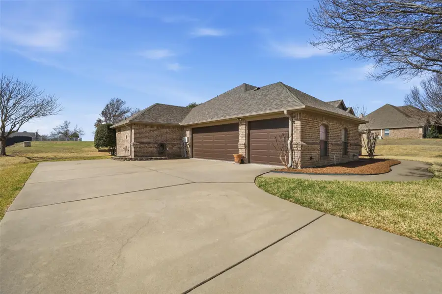 6812 Wild Stallion Road, Fort Worth, TX 76126 - #2