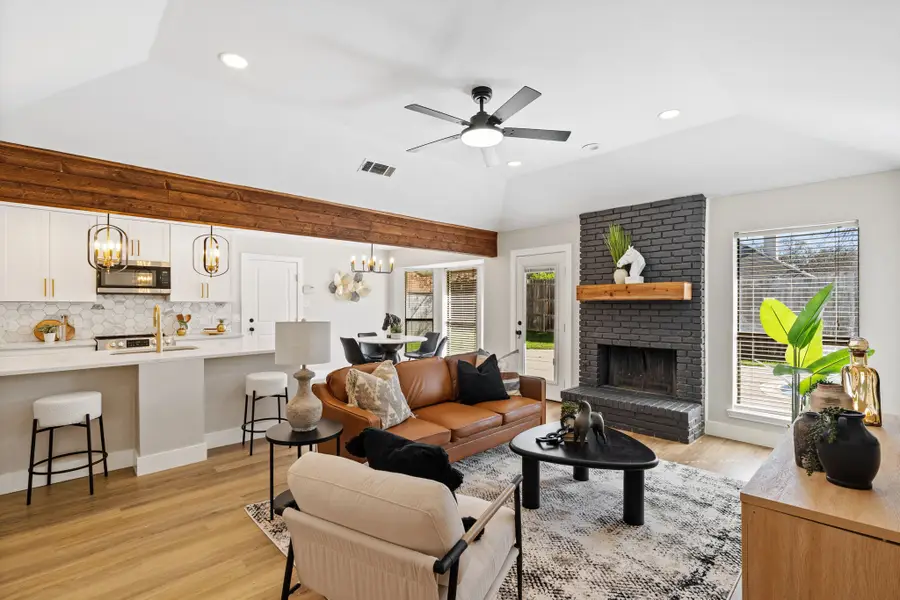 2912 Robindale Lane, Grapevine, TX 76051 - #2