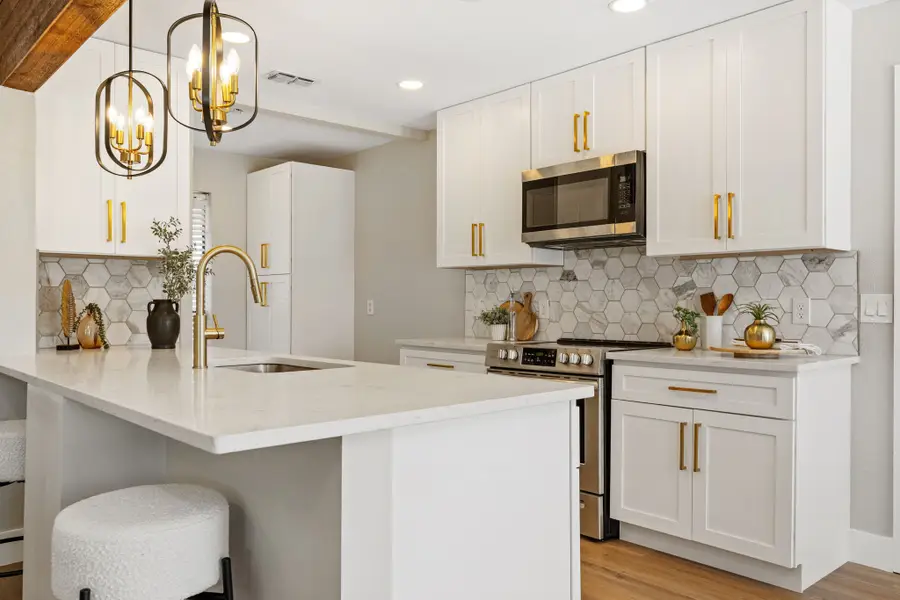 2912 Robindale Lane, Grapevine, TX 76051 - #3