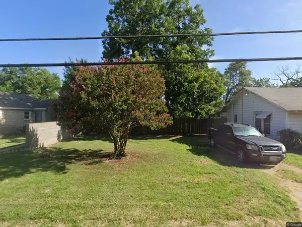 2709 Mclemore Avenue, Fort Worth, TX 76111