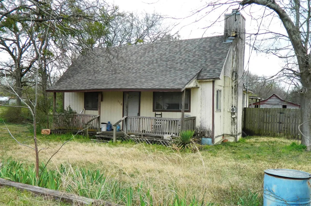 110 S Bois D Arc Street, Leonard, TX 75452 - #1