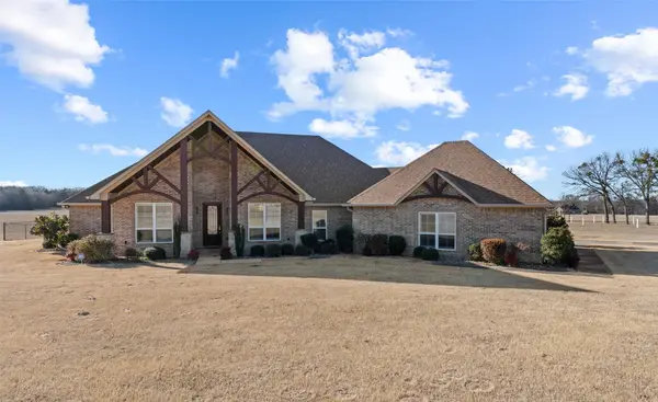 15671 Stallion Lake Boulevard, Lindale, TX 75771