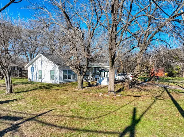 305 E Belt Line Road, Wilmer, TX 75172