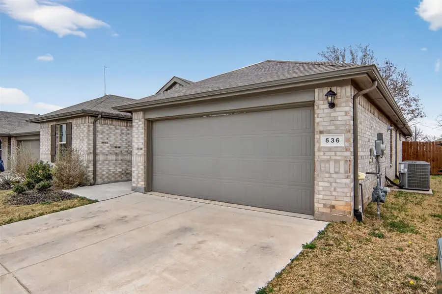 536 Bronze Circle E, Springtown, TX 76082 - #3