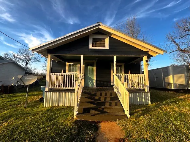 406 E Main Street, Wortham, TX 76693 - #1