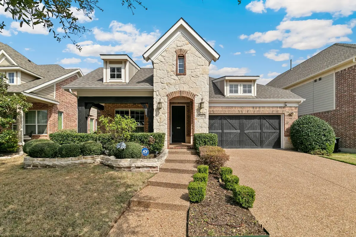 909 Auburn Court, Savannah, TX 76227 - #1