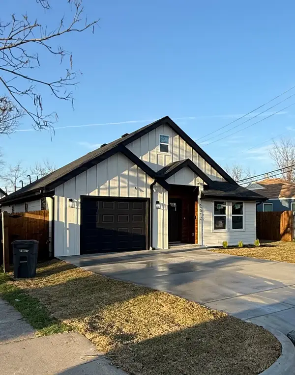 2612 Mission, Fort Worth, TX 76109