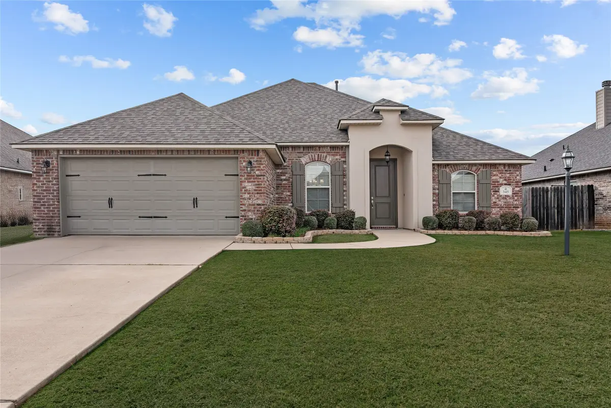 345 N Hampton Street, Haughton, LA 71037 - #1