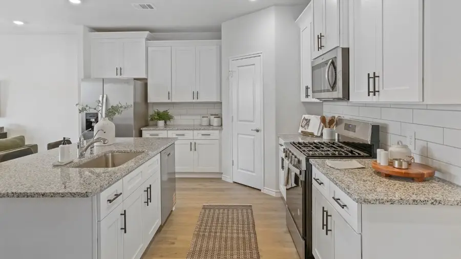 3690 Loft Lane, Grand Prairie, TX 75052 - #3