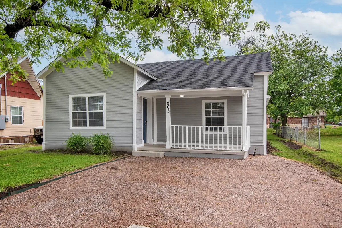 905 N Raymond Polk Sr Memorial Drive, Sherman, TX 75090 - #1