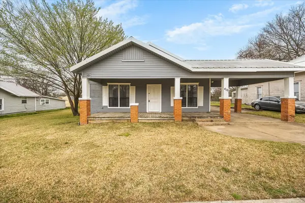 410 S Preston Street, Wolfe City, TX 75496