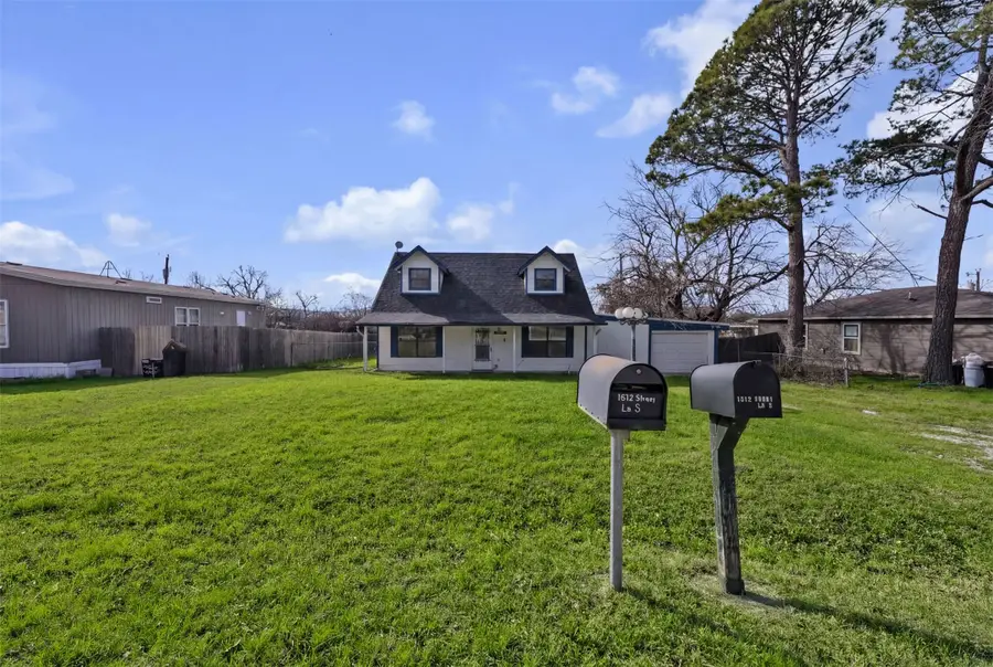 1512 Sheri Lane S, Pelican Bay, TX 76020 - #2