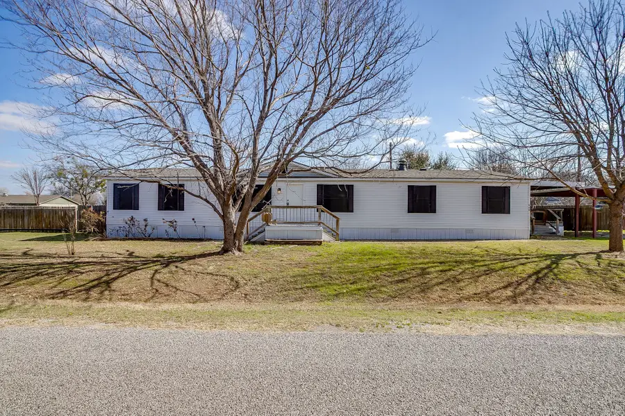 646 Whisperview Circle, Granbury, TX 76049 - #3