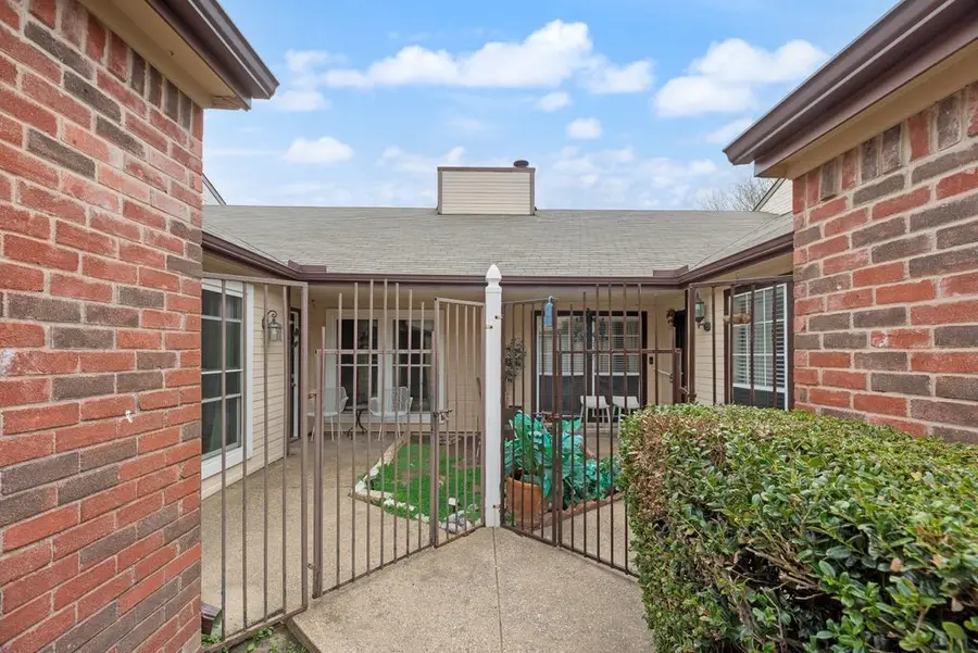 3217 Whatley Drive, Garland, TX 75043 - #3