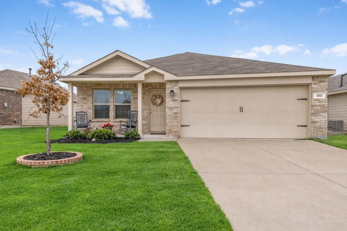 452 Falling Star Drive, Fort Worth, TX 76052 - #1