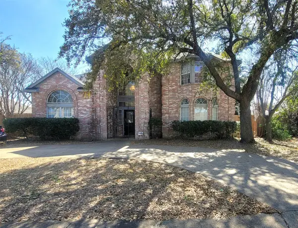 1108 Kensington Drive, DeSoto, TX 75115