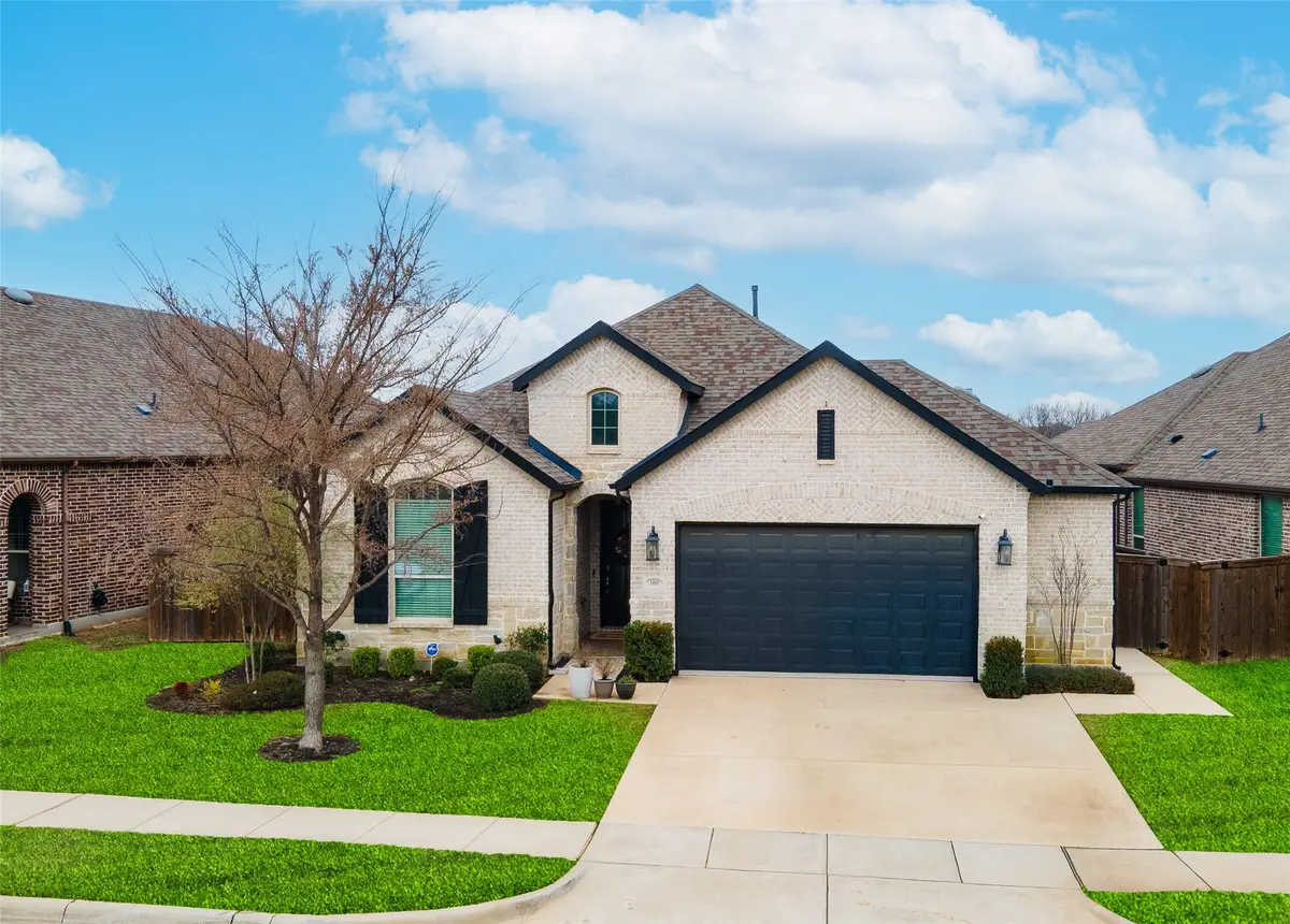 1401 Appaloosa Drive, Aubrey, TX 76227 - #1