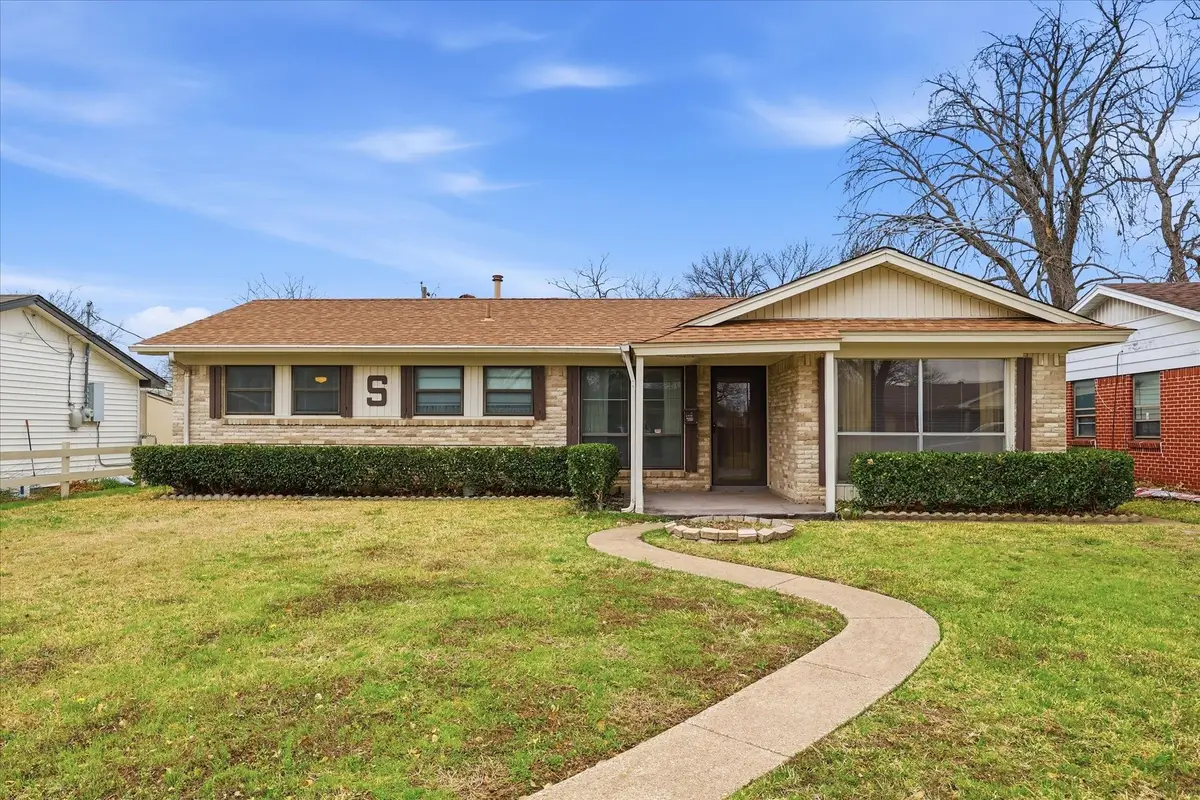 2341 Lagoon Drive, Mesquite, TX 75150 - #1