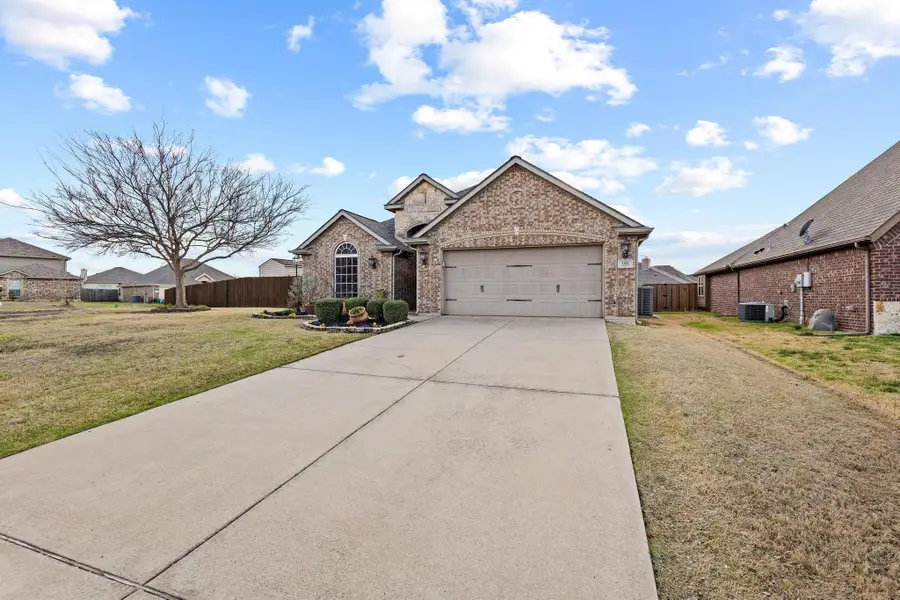 6810 Volunteer Drive, Greenville, TX 75402 - #2