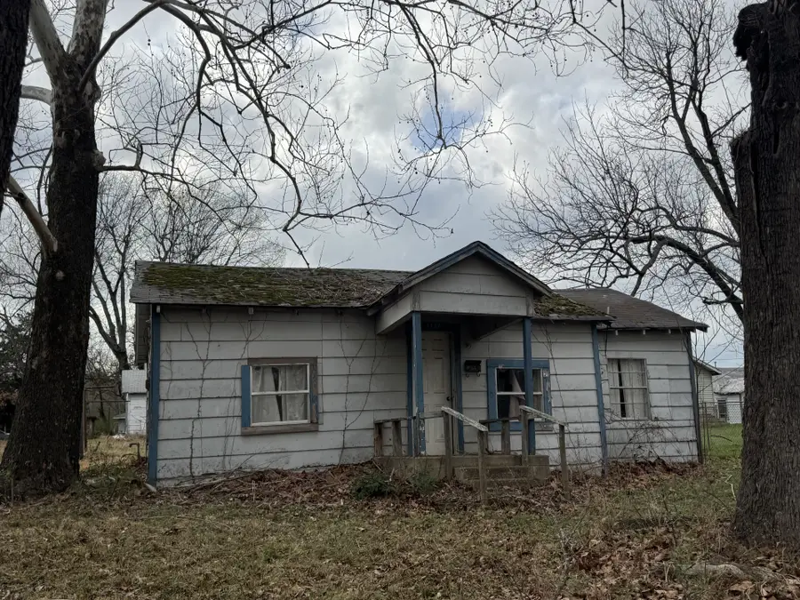 1138 Fitzhugh, Paris, TX 75460 - #3