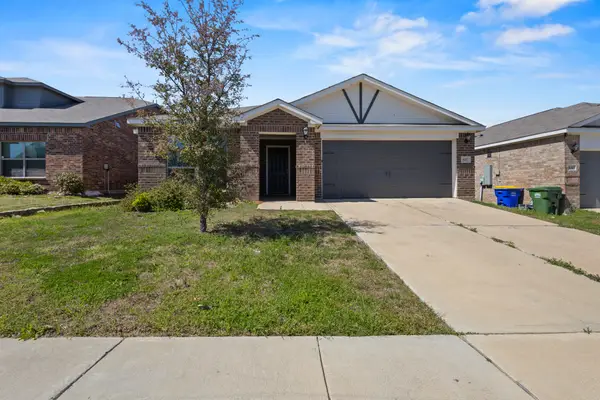 627 Aqueduct Drive, Seagoville, TX 75159
