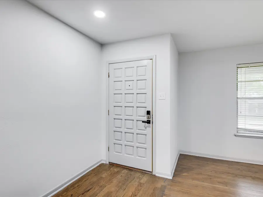 10039 Shadyview Drive, Dallas, TX 75238 - #2