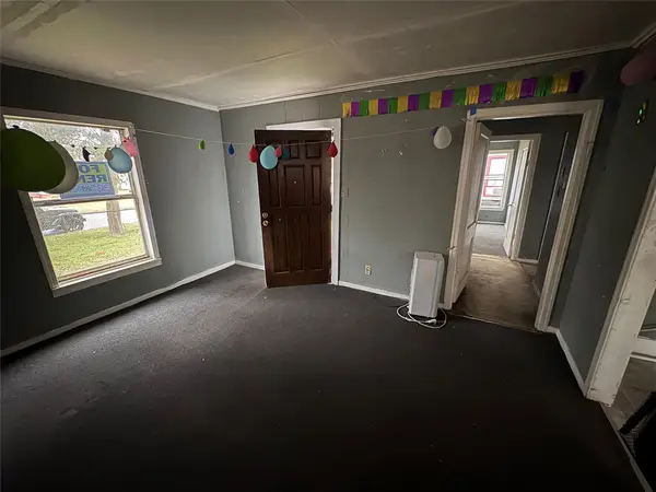 618 W 75th, Shreveport, LA 71106