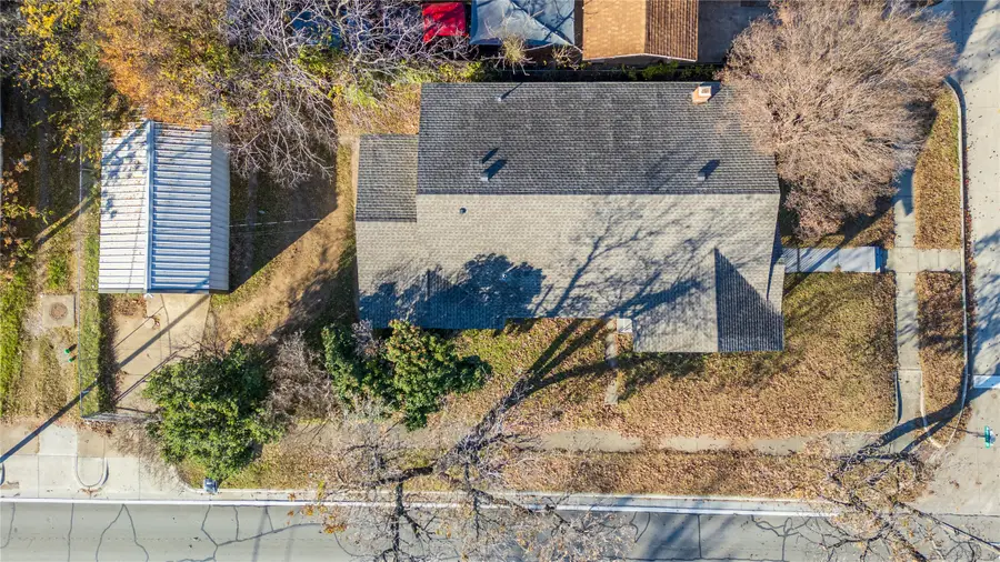 820 Marion Avenue, Fort Worth, TX 76104 - #2