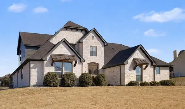 2104 Cash Point Court, Granbury, TX 76049