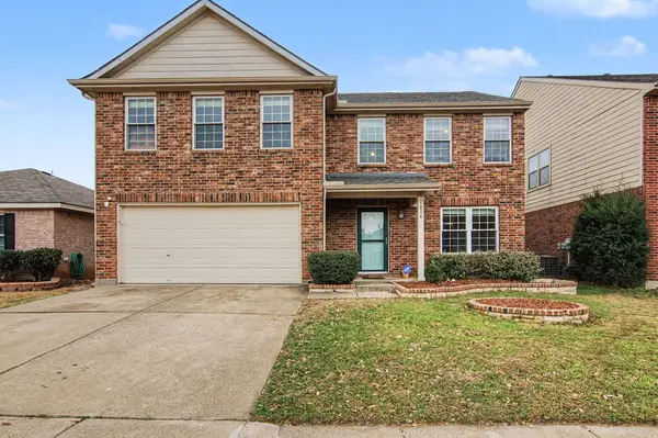 5016 Meridian Lane, Fort Worth, TX 76244