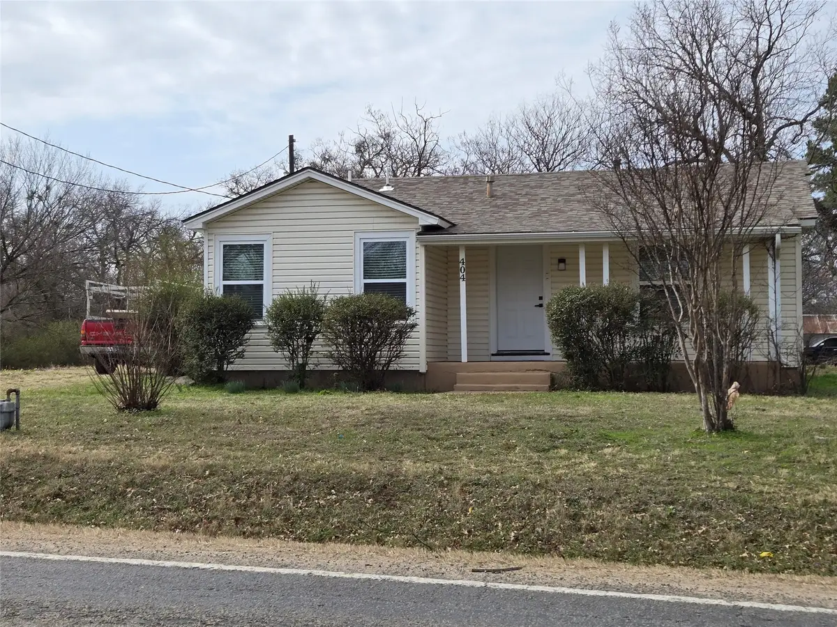 404 S Pecan Street, Bells, TX 75414 - #1