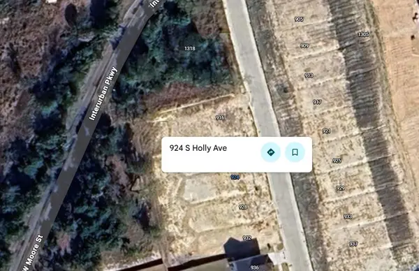 924 S Holly Avenue, Sherman, TX 75092