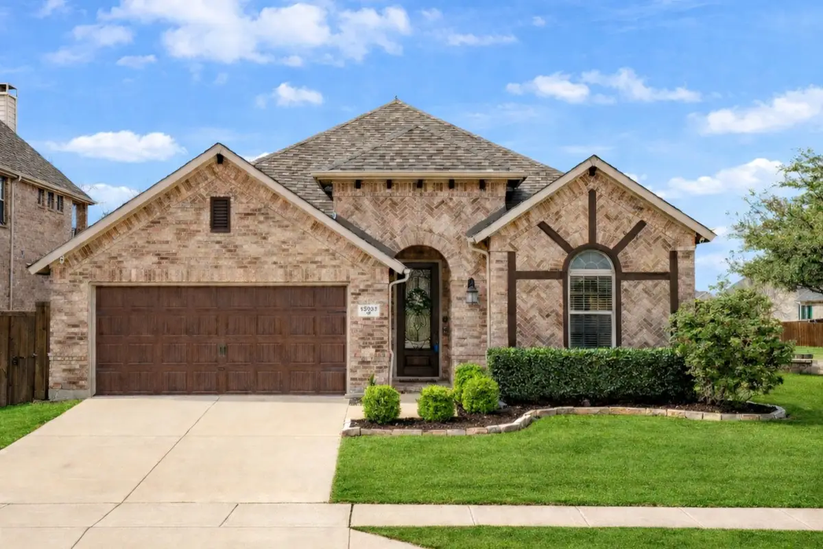 15033 Seventeen Lakes Boulevard, Justin Roanoke, TX 76262 - #1