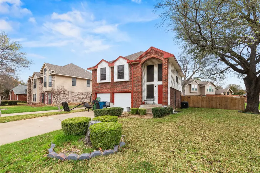4151 Cedar Drive, Grapevine, TX 76051 - #2