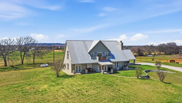 1744 Mambrino Highway, Granbury, TX 76048