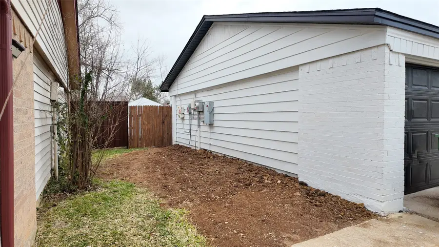 1321 Palisades Drive, Lewisville, TX 75067 - #3