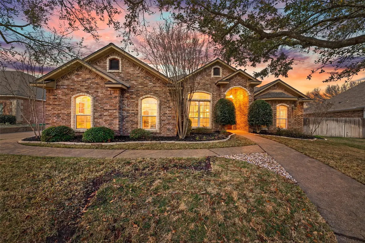 1005 Camden Court Circle, Waco, TX 76712 - #1