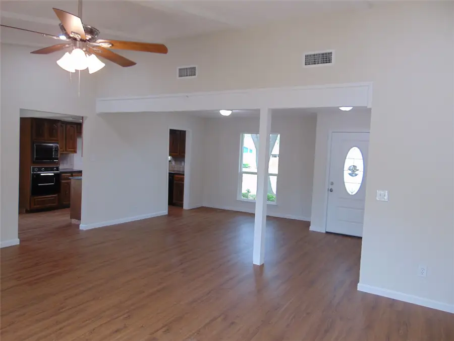 3229 Kensington Drive, Mesquite, TX 75150 - #3